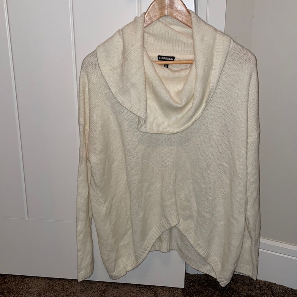 Express cream cowl neck sweater size XS/S